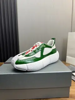 Prada men’s shoes are popular
