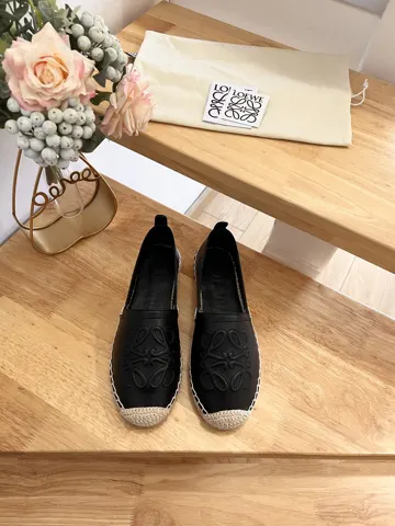 Loewe fisherman shoes