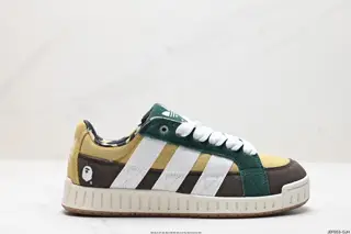 Adidas LWST classic sports skateboard shoes for men and women new adidas official clover LF8801