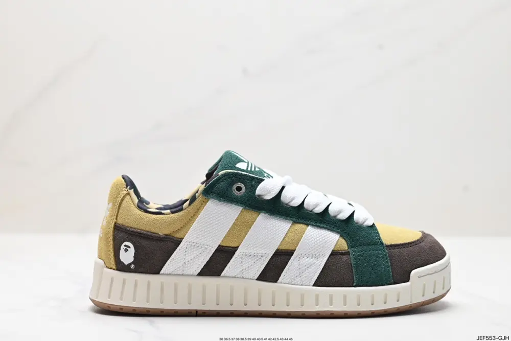 Adidas LWST classic sports skateboard shoes for men and women new adidas official clover LF8801