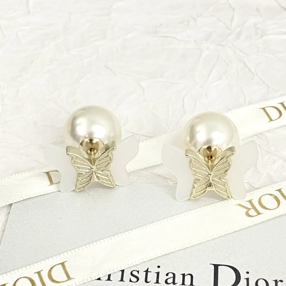 DIOR earrings are hot-selling and are now available
