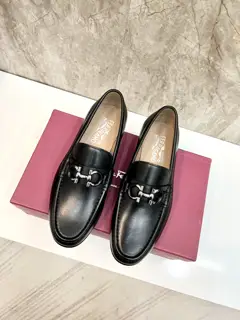 Salvatore Ferragamo men’s fashion formal leather shoes