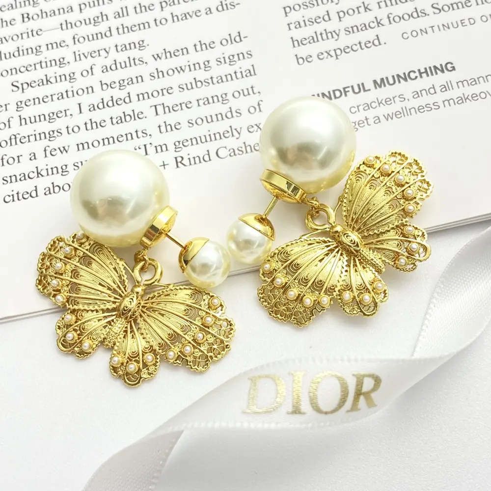 DIOR earrings are hot-selling and are now available