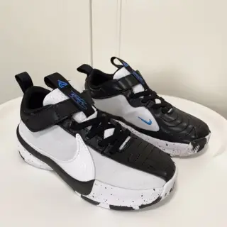 Nike FREAK5 Antetokounmpo’s shock-absorbing basketball shoes