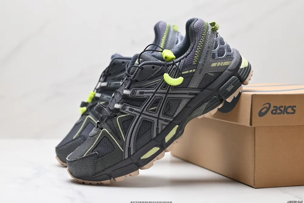 Asics Gel-Kahana 8 Asics classic outdoor running shoes. Functional and outdoor styles are 1011B387-021