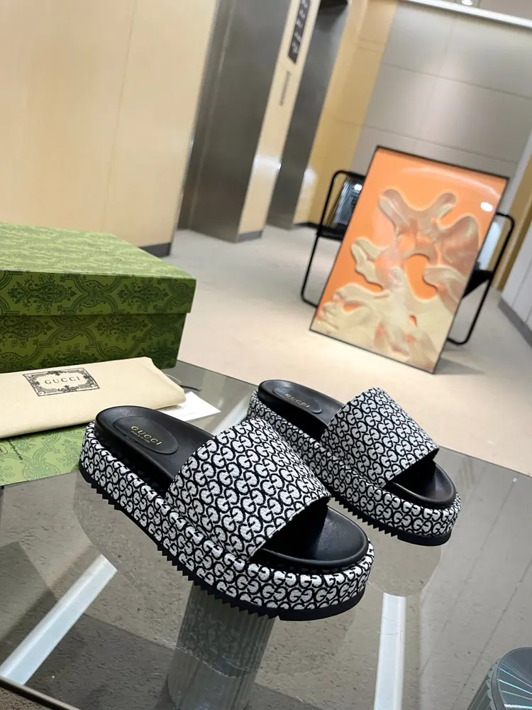 Gucci’s latest limited edition thick-soled slippers