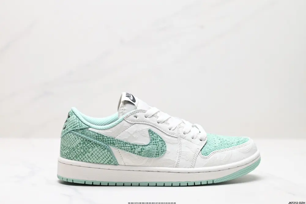 Nike Air Jordan 1 Low Sneakers HF3144-100
