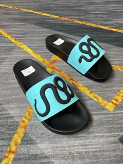 Gucci couple flip flops