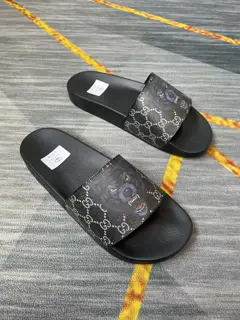 Gucci couple flip flops