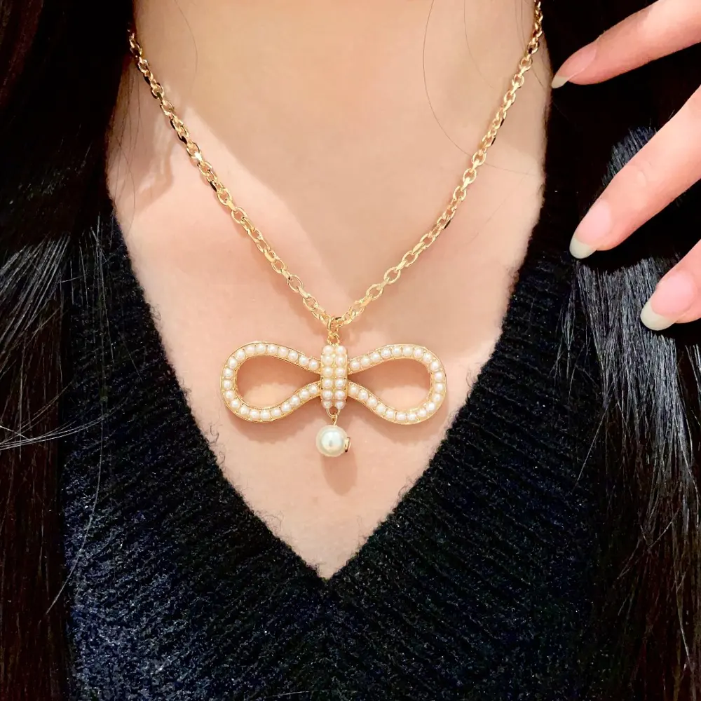 Dior vintage necklace