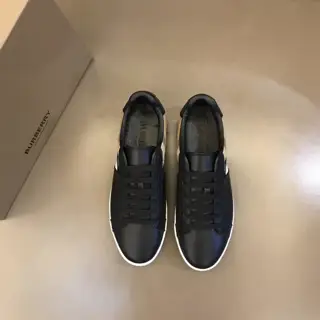 Burberry’s classic low-top sneaker for men