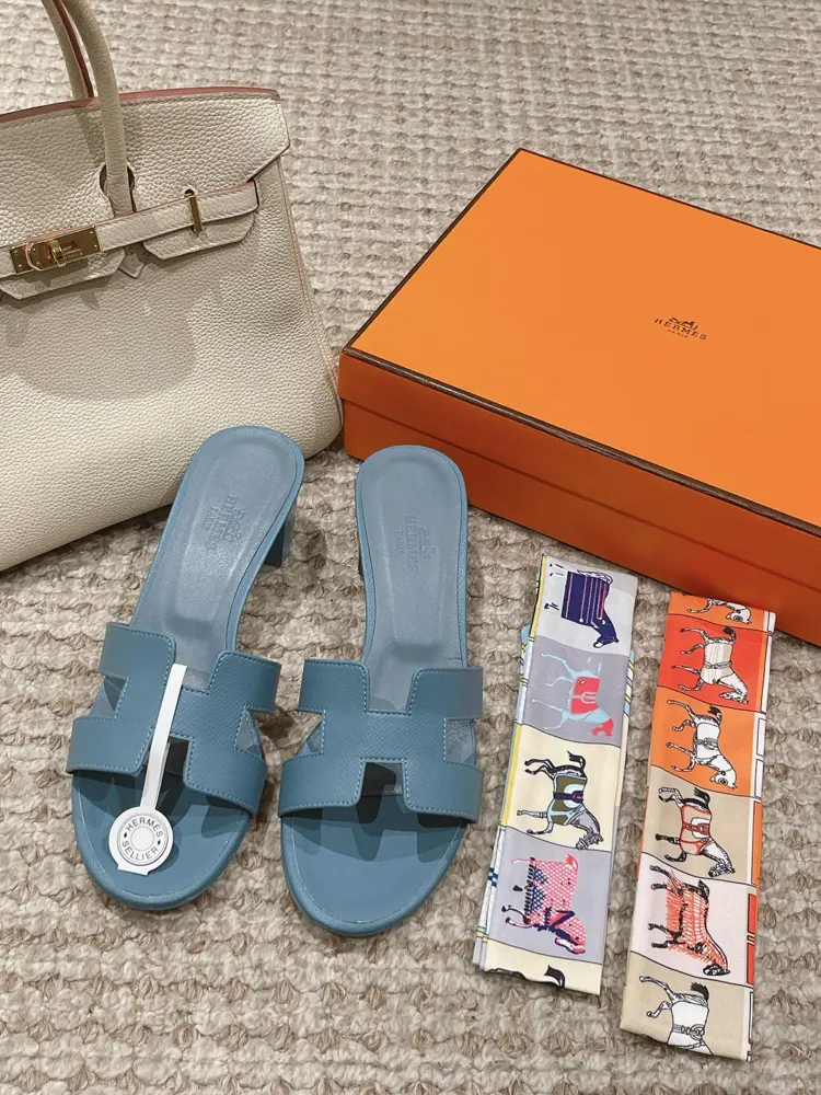 Hermes Palm print Heels