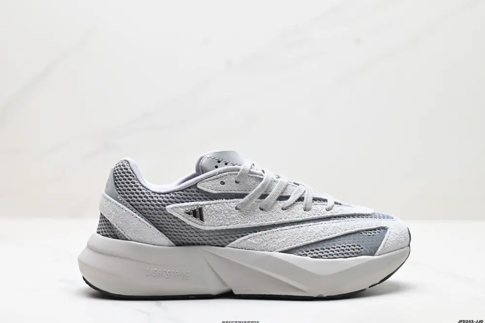 Adidas LIGHTBLAZE Comfortable and non-slip New Adidas low-top running shoes JQ9975