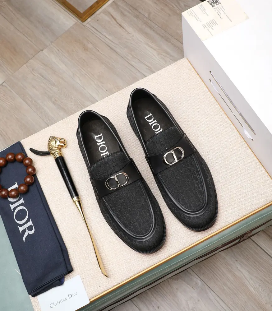 Dior high-end leather shoes