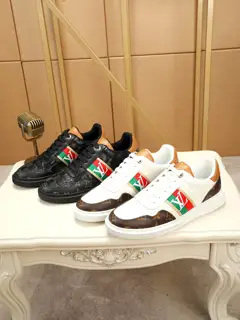 Louis Vuitton casual and fashionable men’s shoes