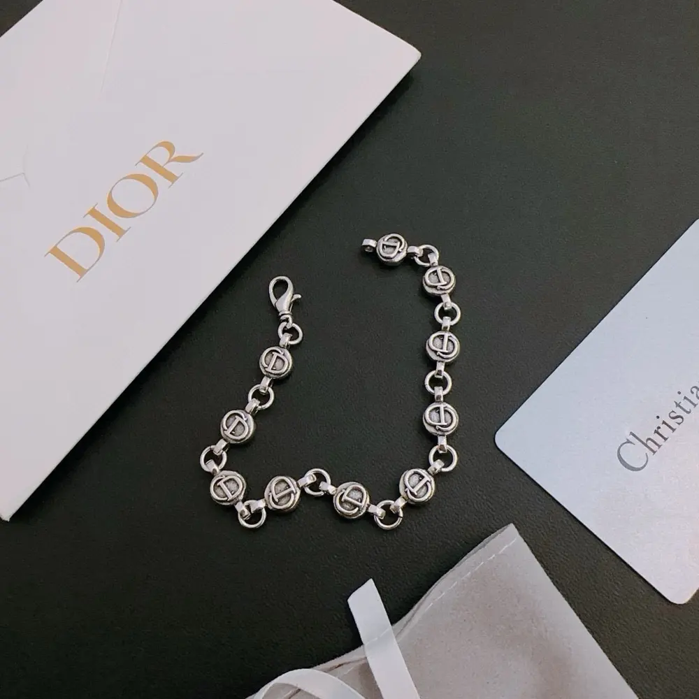Dior bracelet couple style