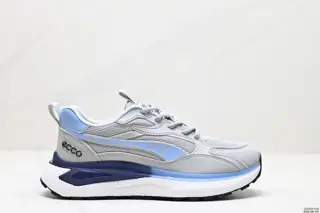 ECCO/ECCO sports running shoes/casual shoes The overall upper has clear and neat lines. It