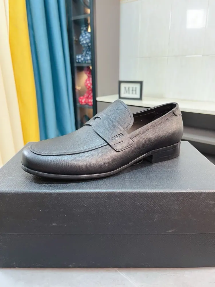 Prada casual leather shoes