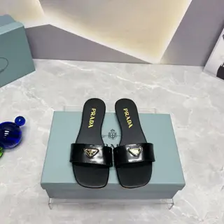 Prada’s latest hot-selling sandal series