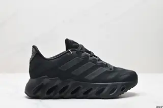 Adidas SWITCH FWD M Alpha Series logo FZ5621