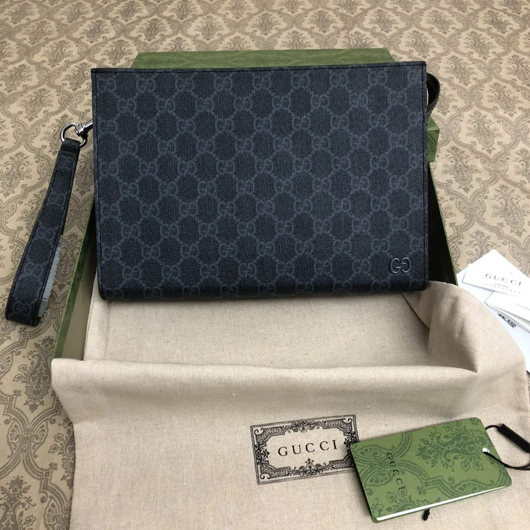 Gucci Clutch