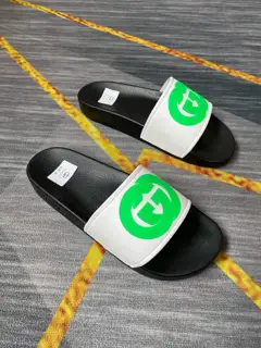 Gucci couple flip flops