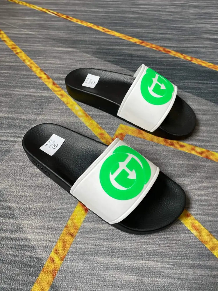 Gucci couple flip flops
