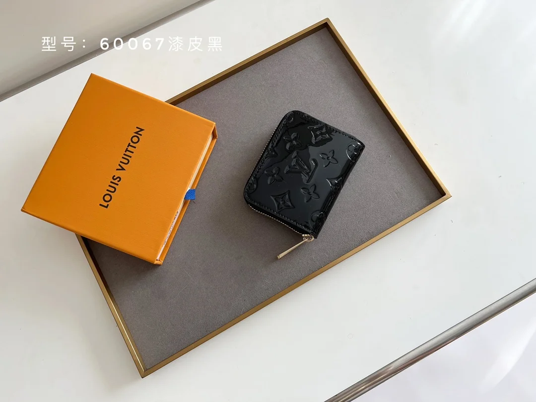 Louis Vuitton Wallet M60067