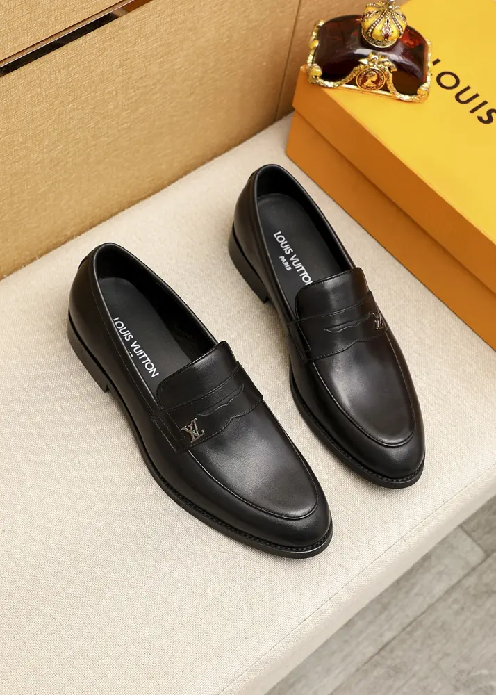 Louis Vuitton casual leather shoes