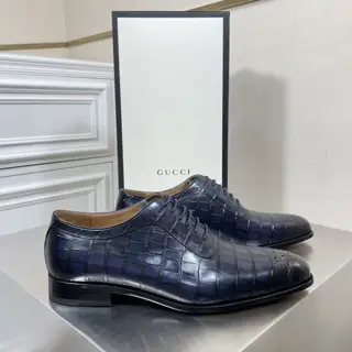 Gucci men’s lace-up shoes