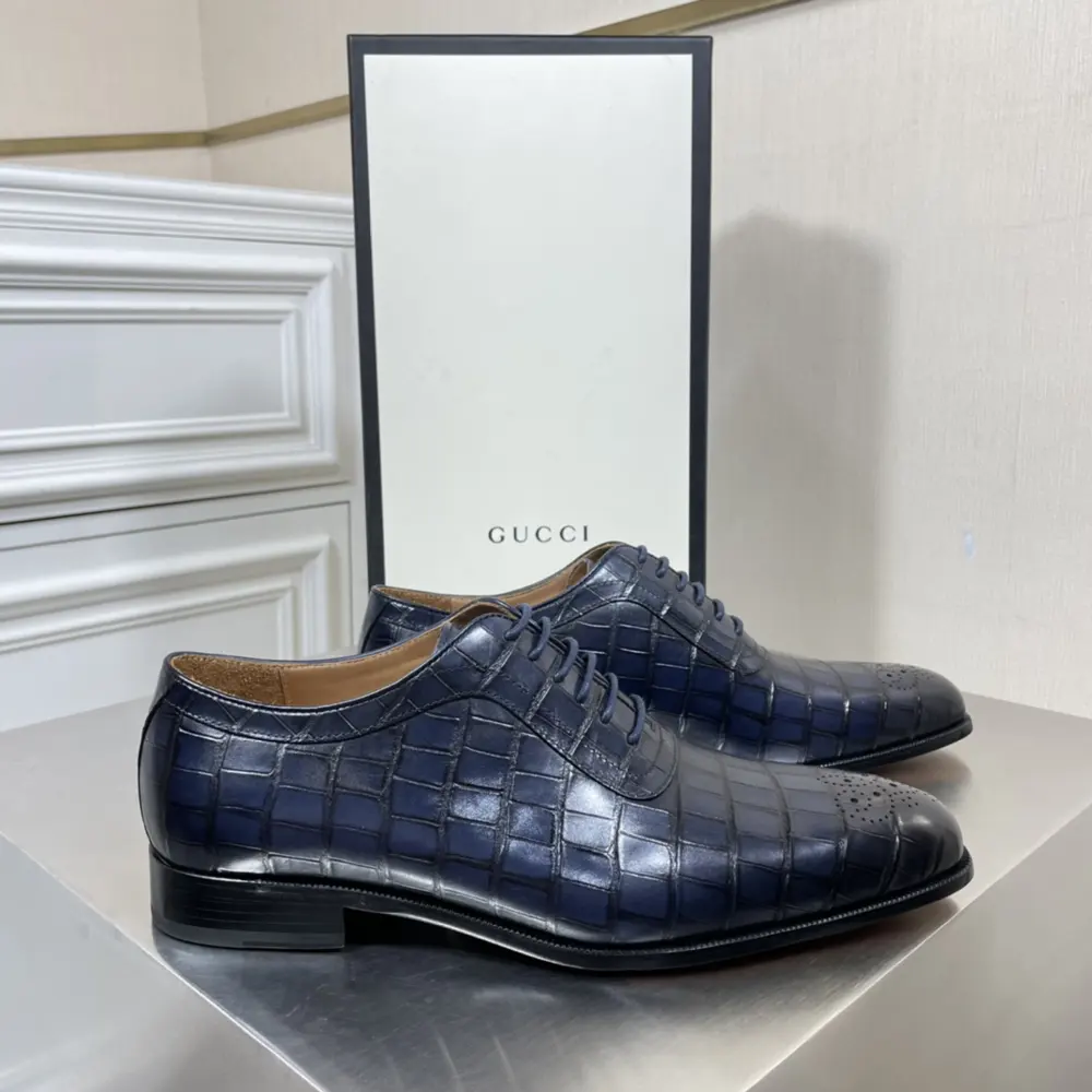 Gucci men’s lace-up shoes