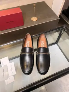 Salvatore Ferragamo men’s leather shoes