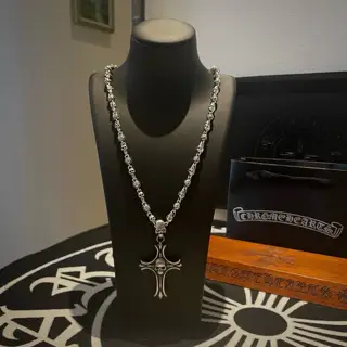 Chrome Hearts Classic Retro Cross Flower Ball Necklace Cross Skull Pendant