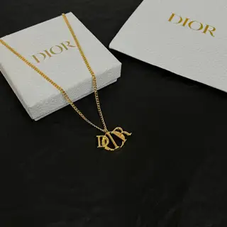 Dior vintage necklace