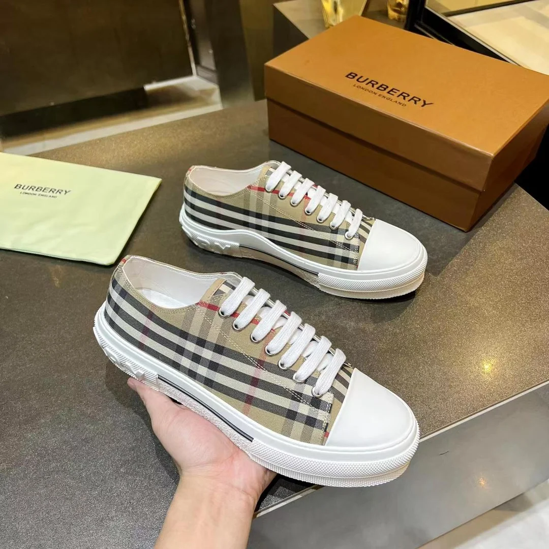 BURBERRY Retro plaid cotton sneakers