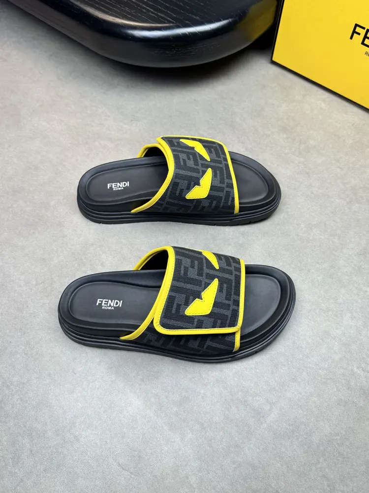 Fendi casual slippers