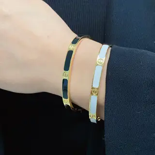 Cartier gold