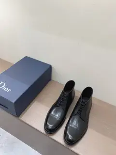 Dior men’s high-end ankle boots
