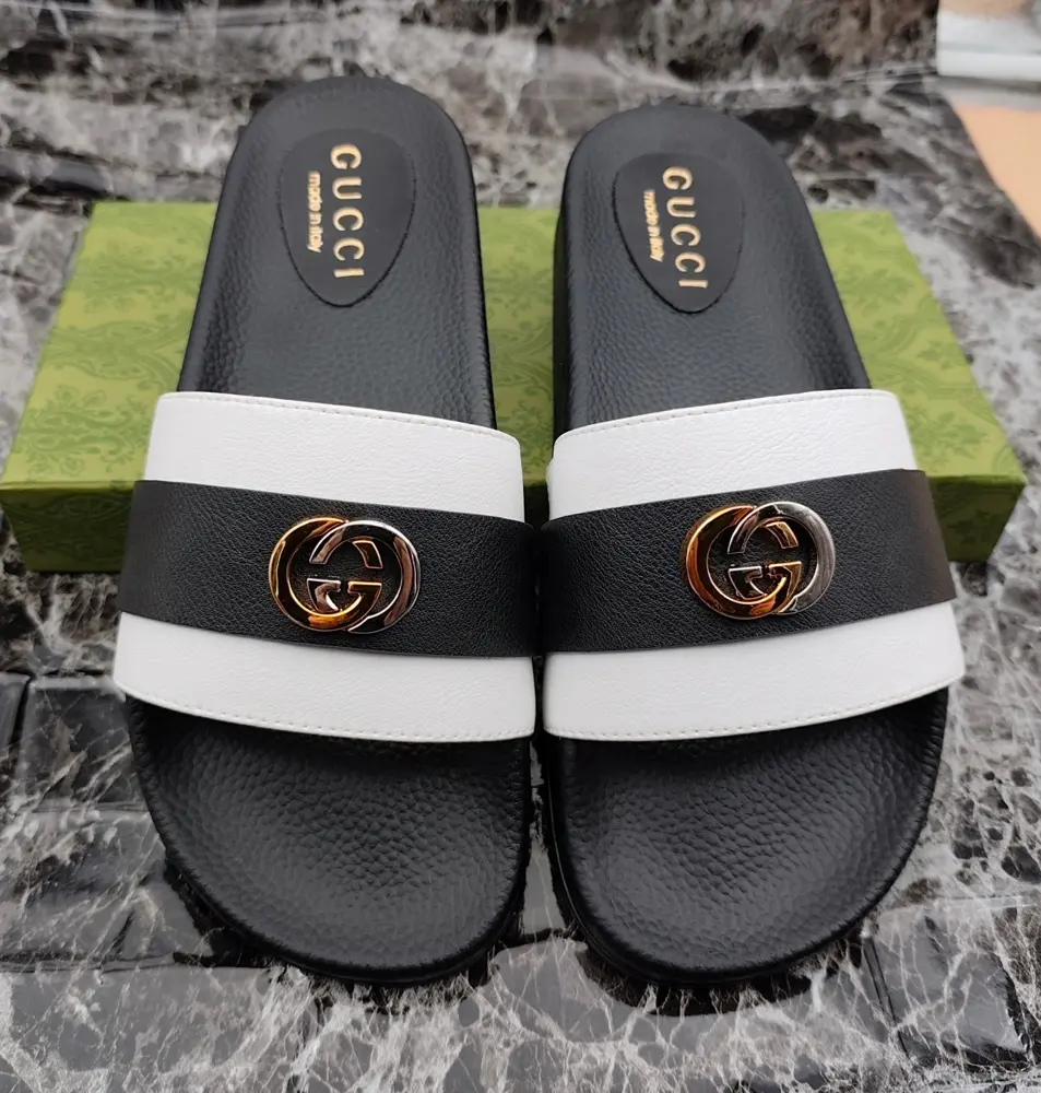 Gucci slippers