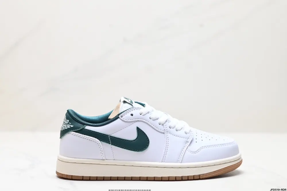 Nike Air Jordan 1 Low Sneakers CZ0775-133