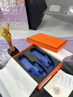 Hermès H slippers