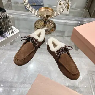 MIUMIU white shoes casual shoes