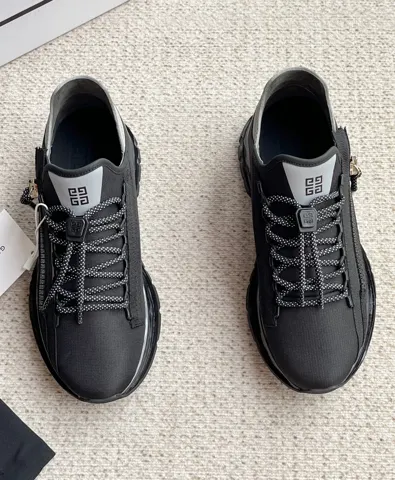 Givenchy Spectre lace-up low-top casual sports air cushion men’s shoes are on sale on the