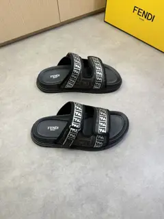Fendi casual sandals