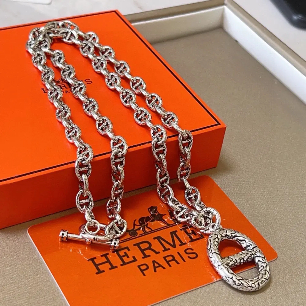 Hermès necklace New product launch HERMES must-have pig nose series jewelry High-end