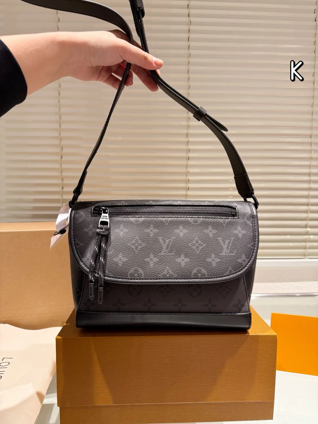 Louis Vuitton Shoulder Bag