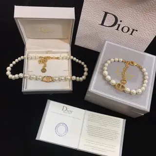 Dior】Classic best-selling model A very popular bracelet