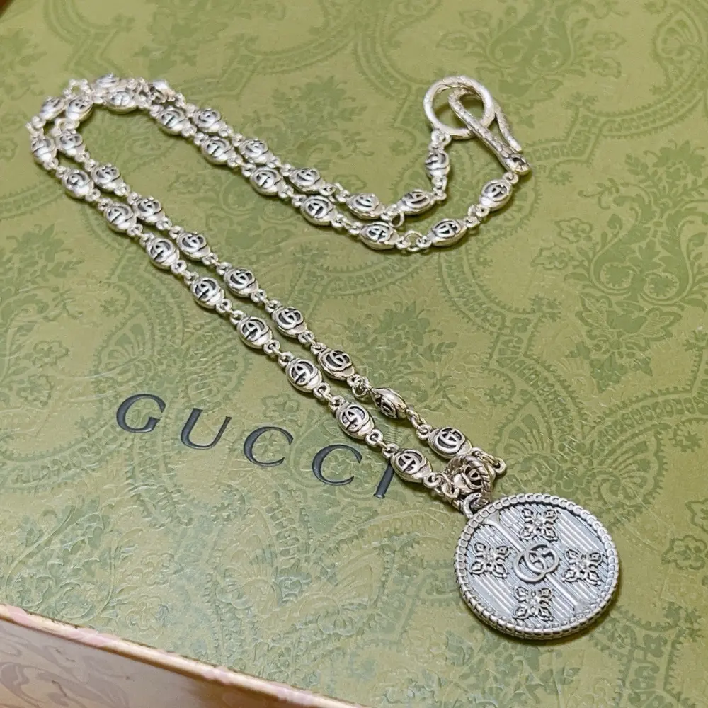 The latest Gucci necklace