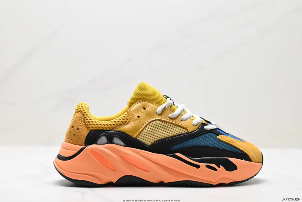 Adidas YEEZY 700V2 ‘Static’ Adidas Yeezy 700 second generation retro dad shoes FE2829 gray