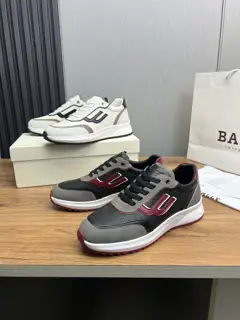 BALLY high-grade frosted leather + leather lining